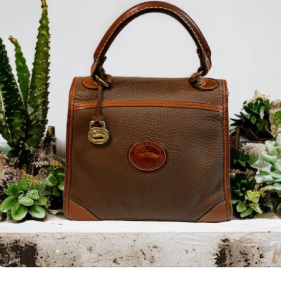 Dooney & Bourke Handbags - Rare Vintage Dooney & Bourke Shoulder Bag 1975 Square Handle